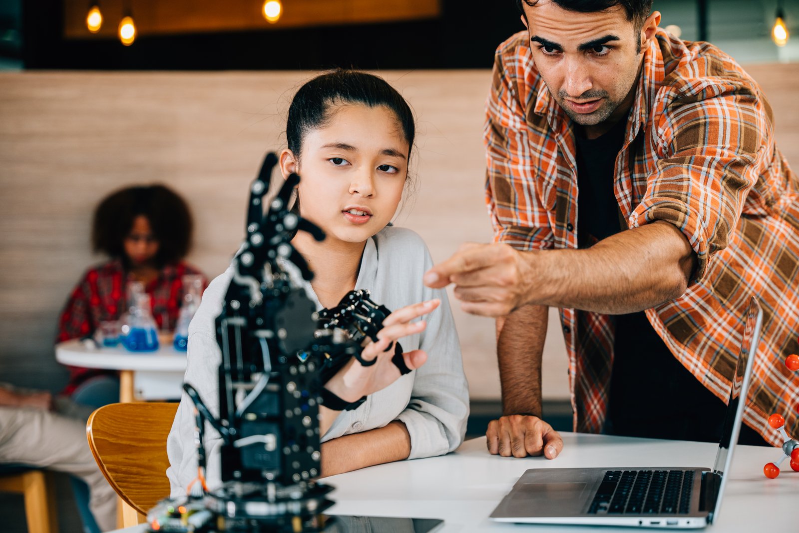 Emerging Tech & Startups